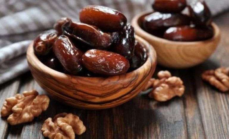 Nuk ua kishte marrë mendja, çfarë mund të kurojnë hurmat
