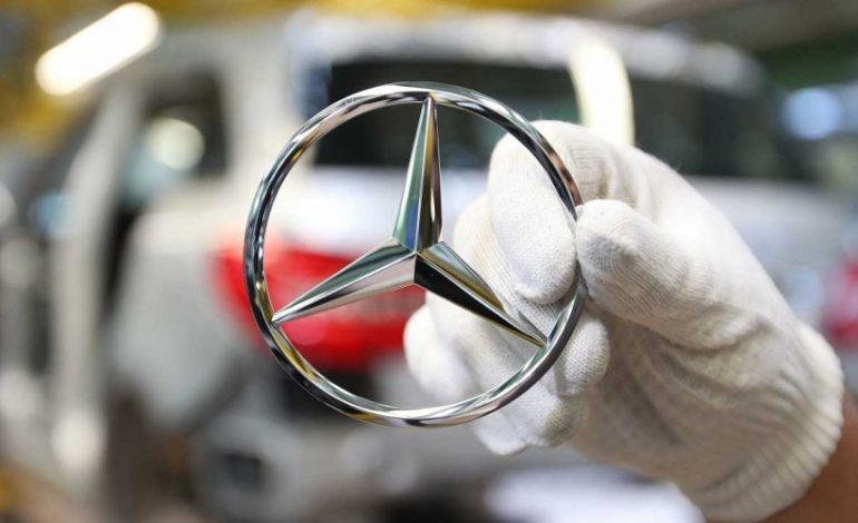 Kinezët marrin një pjesë të Mercedesit, hidhërohen gjermanët