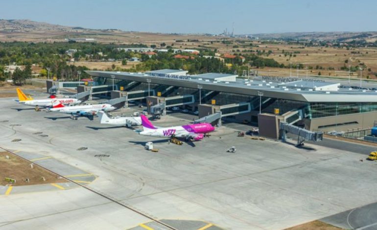 Gjendet i vdekur në aeroportin e Shkupit britaniku 52 vjeçar