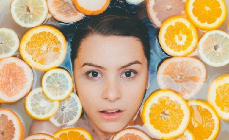 Kjo vitaminë do t’jua transformojë lëkurën