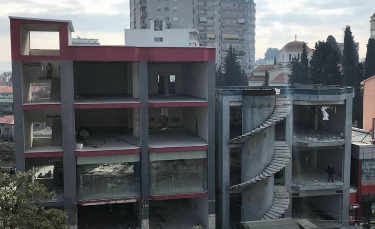 ALARMOHET FIERI: Këto 2 pallate do të hidhen në erë me eksploziv (FOTO)