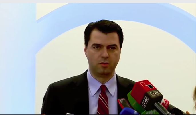 BASHA NGA PD: Mocion me debat për Ramën. Po përdor metoda naziste për spastrimin e shqiptarëve