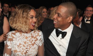 "Hiqi duart nga gjoksi i burrit tim"/ Beyonce bëhet bishë nga xhelozia (FOTO)