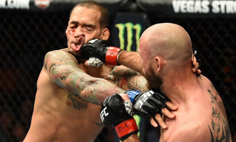 Video / Cerrone fiton me nokaut ndeshjen më “paqësore” të historisë së UFC