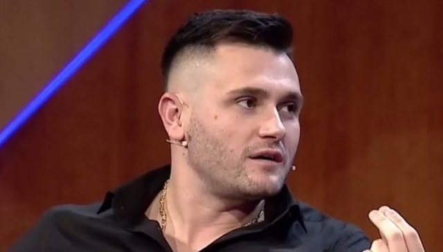 Besi mes gjithë të mirave në Itali, por i pakënaqur: Ja çfarë i mungon aq shumë nga Shqipëria (VIDEO)