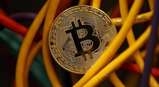 Shkencëtarët rusë arrestohen për prodhim të Bitcoin