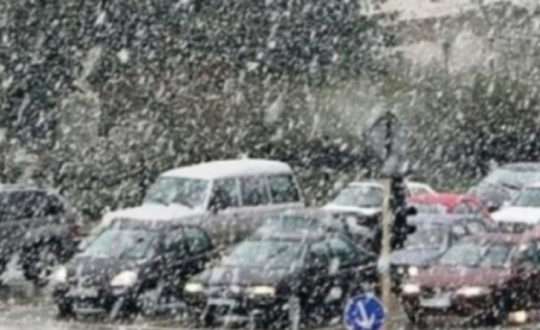 Dëbora dhe shiu po largohen nga Shqipëria, por e keqja akoma s’ka kaluar! Ja çfarë thonë meteorologët
