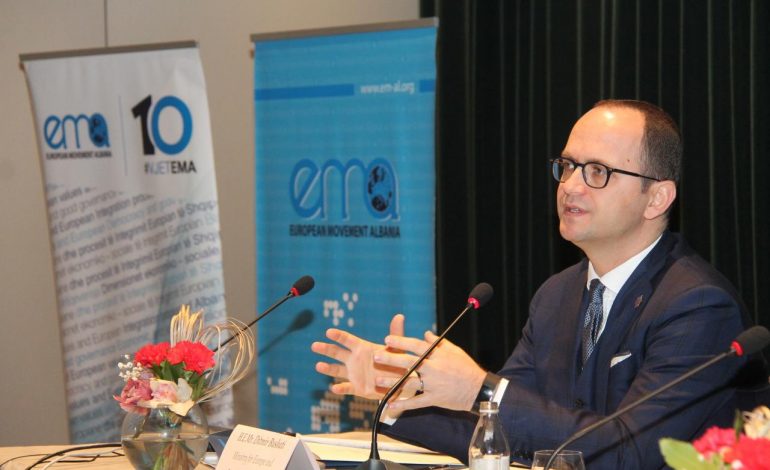 Bushati: Në prill Shqipëria pret fillimin e bisedimeve për anëtarësim në Bashkimin Europian