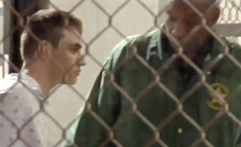 PROFIL/ Kush është Nikolas Cruz, 19 vjeçari që vrau MIZORISHT 17 studentë në Florida