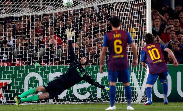 Portieri i Chelseat i pamposhtur nga Messi. Çfarë do të ndodhë sot?