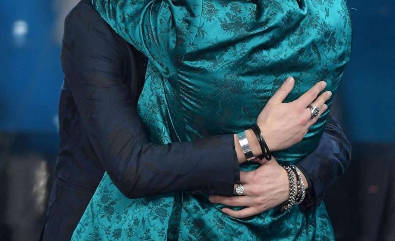 Në një marrëdhënie romantike me Fabrizio Moron? Reagon Ermal Meta: Më pëlqejnë… (FOTO)