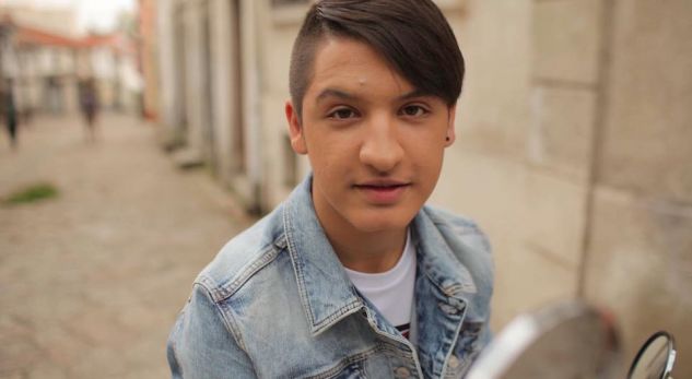 Floriani feston ditëlindjen, ja sa vjeç u bë (FOTO)