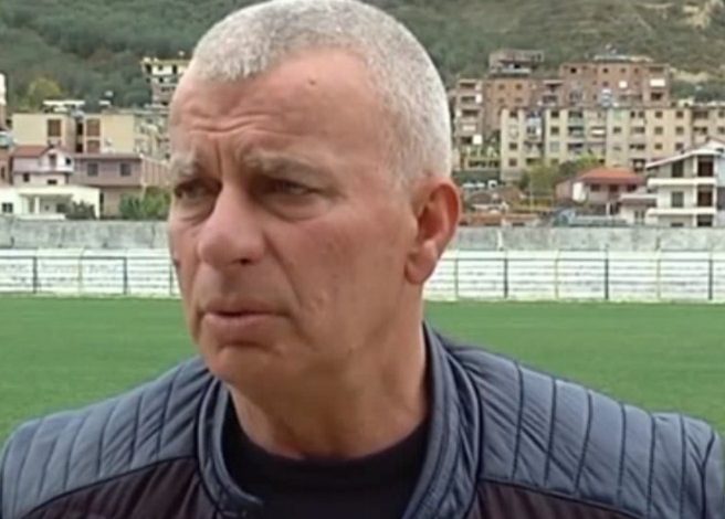 Plas në Lushnje, një debat në skuadër detyron Dedjen të dorëhiqet