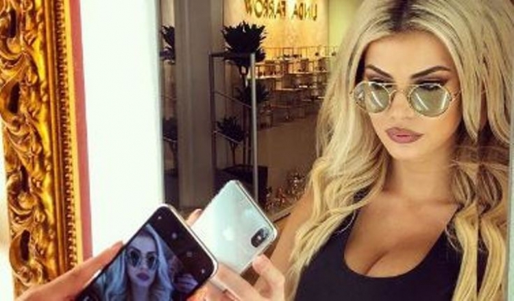 ”Gjeni personazhin!” Ndryshe në çdo aspekt, Marina Vjollca habit fansat me postimin e fundit në Instagram (FOTO)