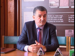 Punonjësit debitorë tek UKT-ja. Prefekti i Lezhës paralajmëron me largime nga puna administratën