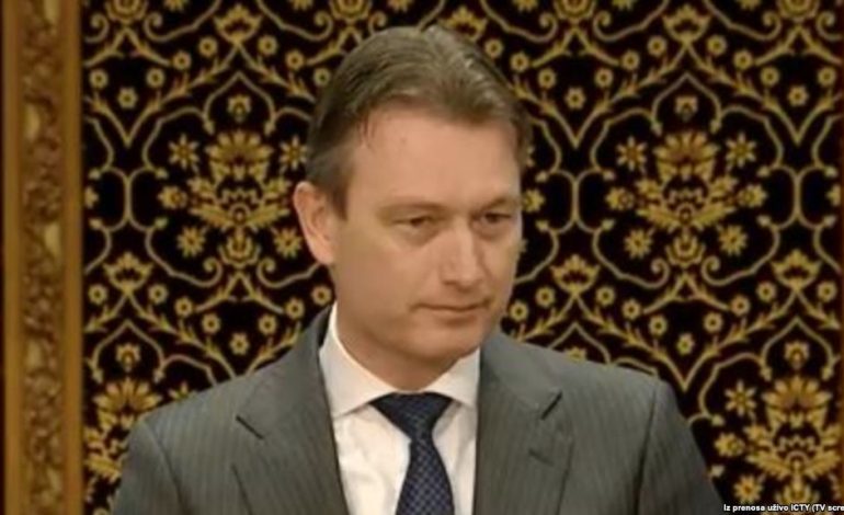 Gënjeu për takimin me Putinin, jep dorëheqjen ministri i Jashtëm i Holandës