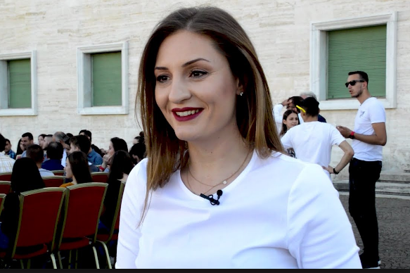 Ish-zëdhënësja tregon të “metën” e vetme të Klajda Gjoshës: Bëj sherr me të sepse…