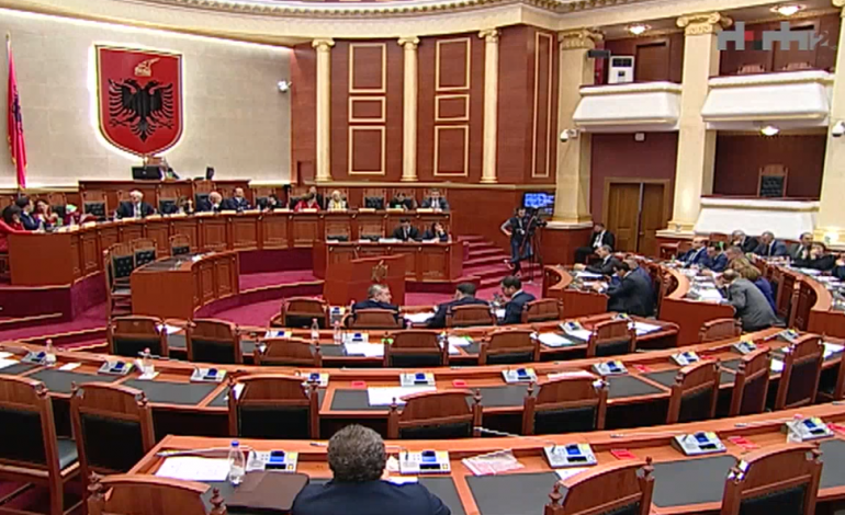 Kuvend, miratohet Vettingu në polici, LSI përçahet për Energjinë