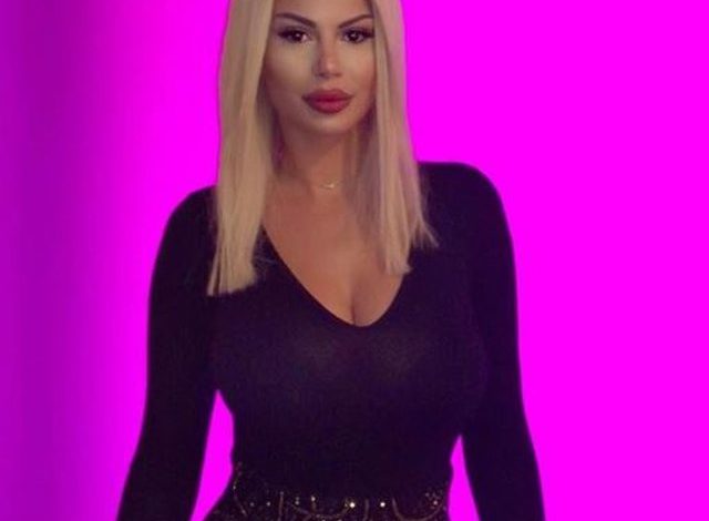 Luana Vjollca në 17 emisione rresht nuk e hoqi këtë gjë nga trupi (FOTO)
