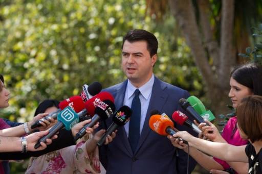 NDIHMA EKONOMIKE/ Basha sulmon Manastirliun: Do të çojmë para ligjit
