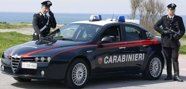 Përdhunoi studenten në bodrumin e lokalit, arrestohet shqiptari në Firenze