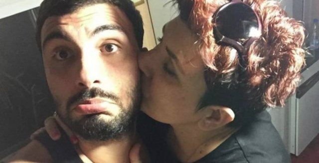 Kur mami të nxjerr ‘sekretin’: Xheraldina zbulon me kë po flirton Ledri Vula (FOTO)