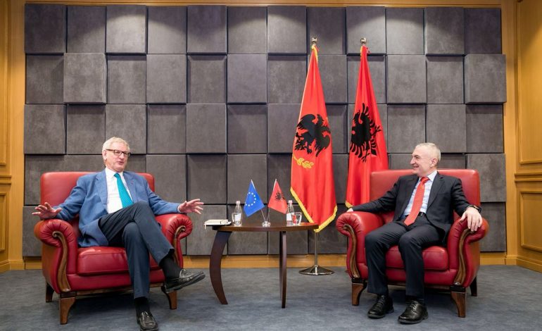 Plan për ndryshimin e kufijve në Ballkan? Meta: Tentativa të dëshpëruara për agjenda populiste
