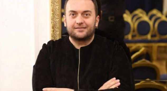 Kështu e dashkan këta! Olti Curri: Kur i mburr VIP-at nuk të shkruajnë, kur i kritikon…
