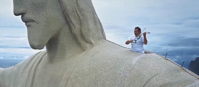 Performoi në majë të statujës së Krishtit, Olen Cesari: Ishte një ëndërr e keqe, ja ç’më ndodhi