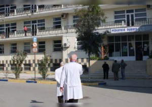 ELBASAN/ Gripi pushton pediatrinë. Paraqiten 400 raste çdo ditë
