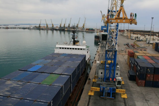 LAJM I FUNDIT/ Kapet sasi e madhe kokaine në Portin e Durrësit, kamioni do nisej në Itali
