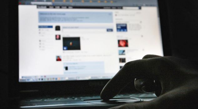 Këto gjëra duhet t’i fshini menjëherë nga Facebooku
