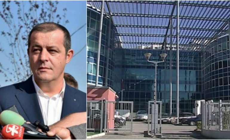 SKANDALI ME RRUGET/ Përfundon dëshmia e kreut aktual të ARRSH. Ja çfarë deklaroi Qendro
