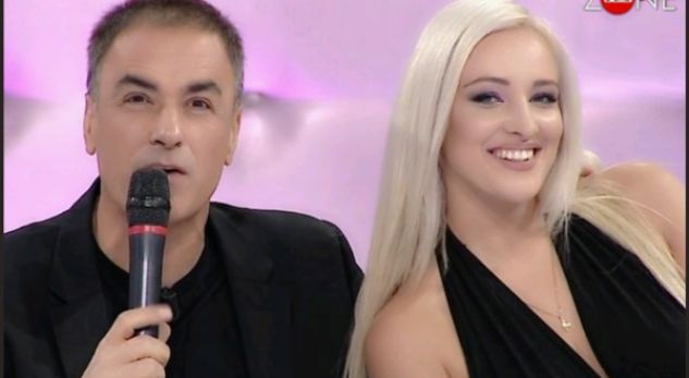 “Sofia e Çanit” bëhet gati kështu para se të fillojë emisioni (FOTO)