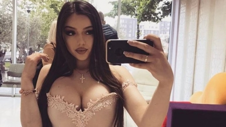 Rashel Kolaneci zbulon çfarë quan dashuri dhe ka plotësisht të drejtë! (FOTO)