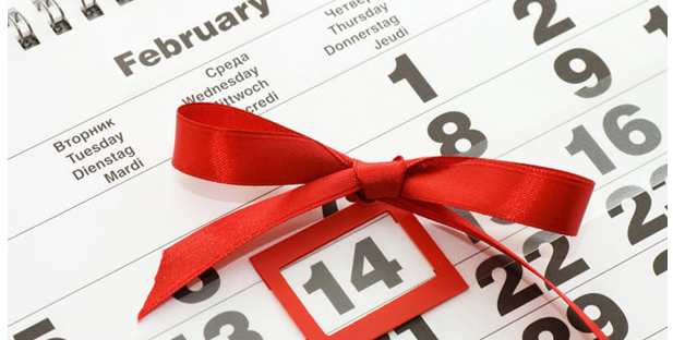 GJITHÇKA rreth SHEN VALENTINIT/ Çfarë të dhuroni, të gatuani, të vishni, e si të festoni…