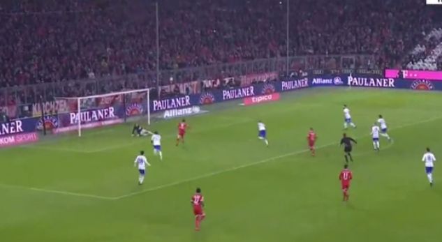 VIDEO/ Bayern kalon në avantazh ndaj Schalkes, ja autori i golit
