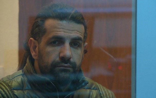 ATENTATI MAFIOZ/ Ekzekutori grek, me telefon nga burgu: Jam i pafajshëm. Është një gabim shumë i madh