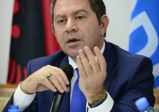BISEDIMET SHQIPËRI-GREQI/ Idrizi i PDIU reagon në FB: Duam transparencë nga Ministri Bushati