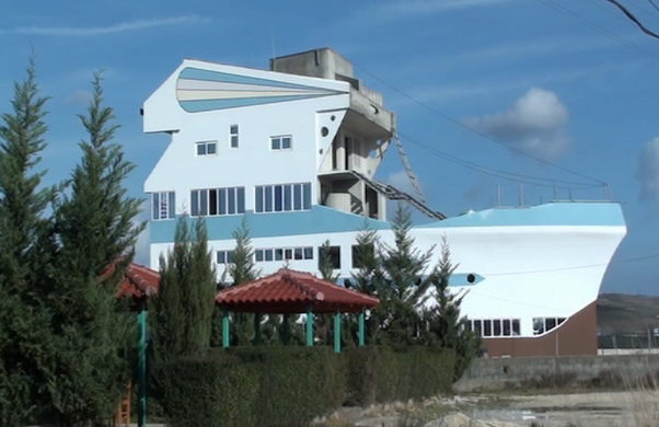 8 çuditë shqiptare sipas atlasit botëror të 13 mijë gjërave të pazakonshme (FOTO)
