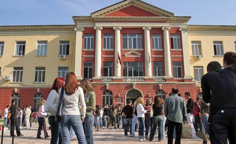 PAS KATER VITESH/ Zhbllokohet situata. Hapen Doktoraturat, kriteret për të fituar tituj e gradë shkencore