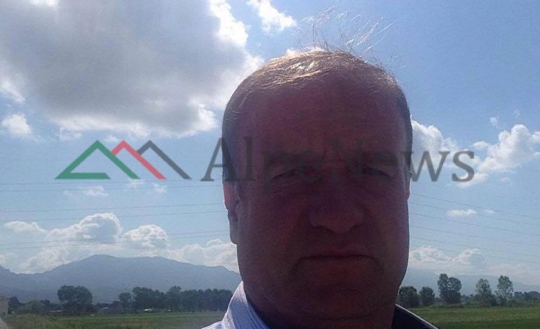 DETAJET E REJA/ Pinë gjithë natën, në mëngjes kreu i PS plagosi mikun e tij