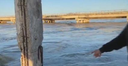 Vjosa merr përmasa të FRIKSHME/ Pamjet tregojnë rrjedhën e ujit që… (Video)