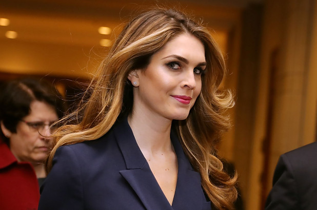 29-vjeçarja u përfshi në skandalin seksual, “krahu i djathë” i Trump largohet nga detyra