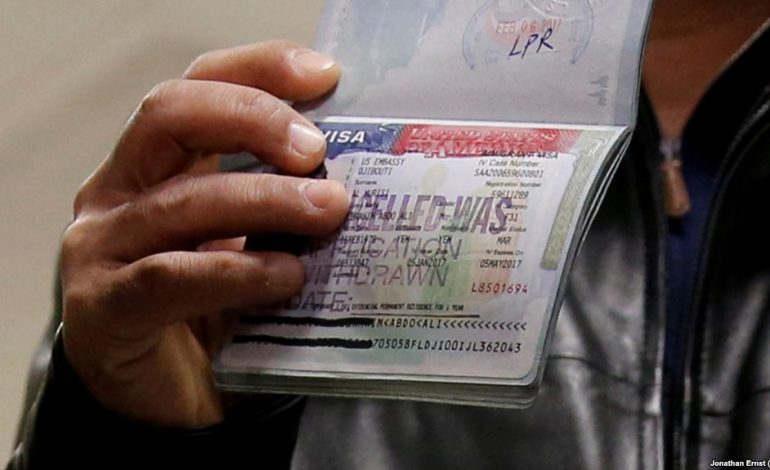 Do aplikoni për vizë amerikane? Filloni të kujdeseni për Facebook dhe Instagram-in tuaj