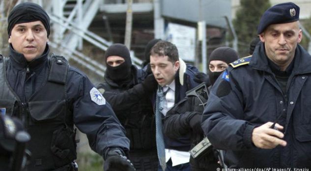 Gjuriç nuk zë mend/ Pas arrestimit paralajmeëron një tjetër vizitë në Kosovë