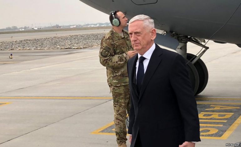 GJENDJA E LUFTËS/ Mattis në një vizitë të paparalajmëruar në Kabul