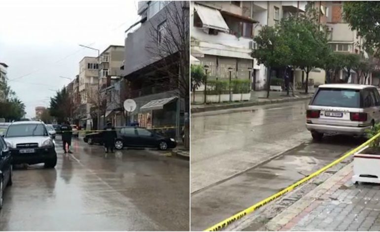 DALIN PAMJET/ Momenti pas shkëmbimit të zjarrit në Fier, viktima i shtrirë përtokë (VIDEO)