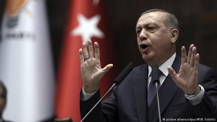 DEKLARATA E FORTË E ERDOGAN: Mos përdorni as EURO e DOLLAR