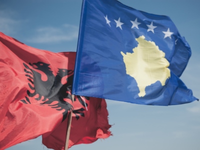 Prodhuesit e Kosovës: Po aplikohen barriera nga pala shqiptare. Kërcënojnë me protesta në rast se nuk zgjidhet problemi